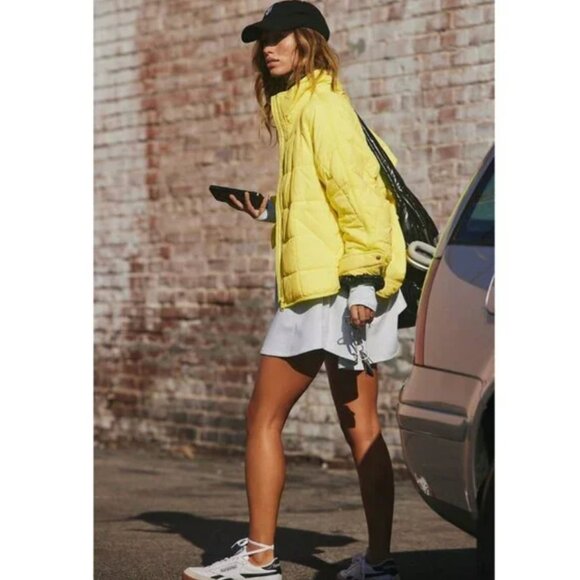 Free People Pippa Packable Puffer Jacket Blinding Lights Yellow - Picture 3 of 12